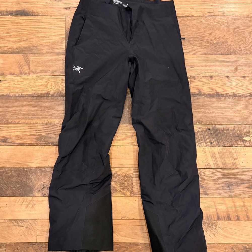Arc'teryx Women’s Black Ski Pants